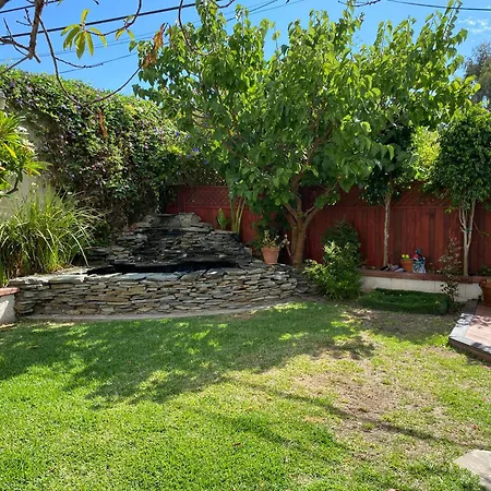 Beverly Hills 2Bd-2
